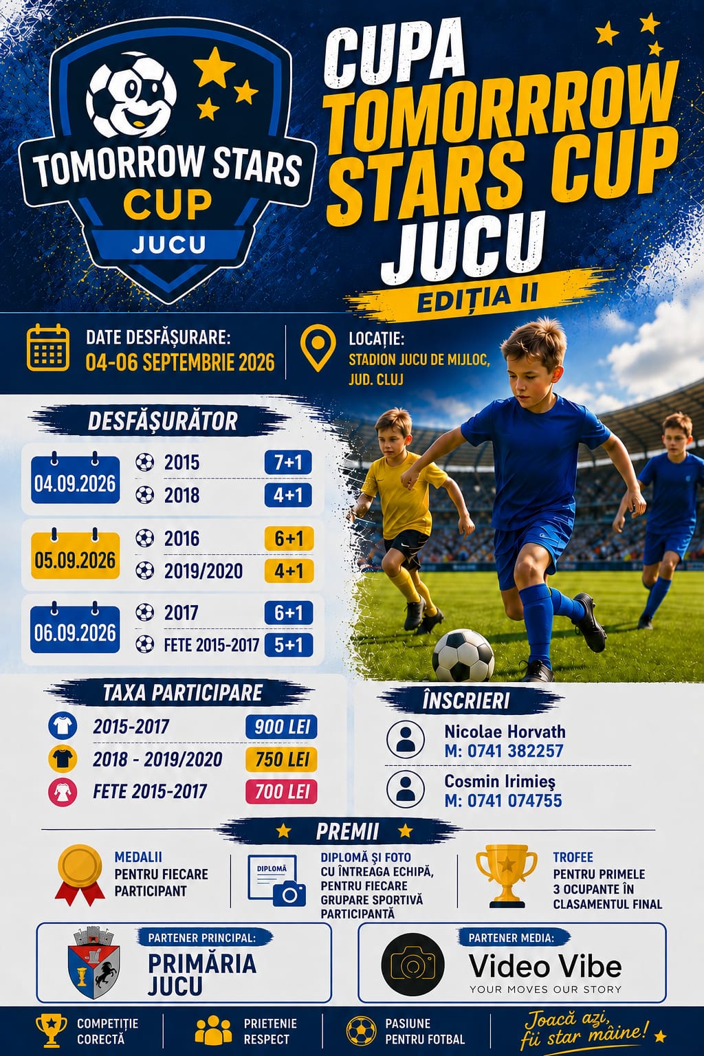 jucător de fotbal îmbrăcat în echipament negru alergând pe teren 